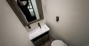 Forest River Arctic Wolf Cherokee 331BH 2025-30-OdS-Powder Room