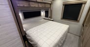 2027 Tiffin Allegro Bay 34 DB