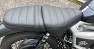 14.RM2-Seat
