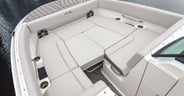 Sea-Ray-SDX-270-Surf-bow-seating-with-sun-pad-resized