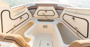 Boston Whaler 330 Vantage