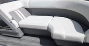 Bennington-23-M-Fastback-forward-port-seat