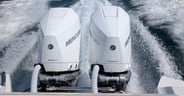 Caymas-291-outboards-with-wake