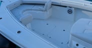 Yellowfin-36-Offshore-bow