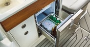 Sea Ray SLX 360