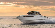 Sea Ray SLX 360