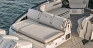 Sea Ray SLX 360