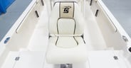 01B-Carolina Skiff 21 LS bow-body