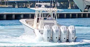 05-SeaVee 400Z aft profile with outboards-body