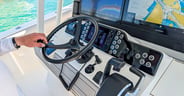 22-SeaVee 400Z helm-resized