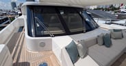 Azimut-Magellano-30M-lounge
