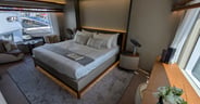 Azimut-Magellano-30M-primary-cabin